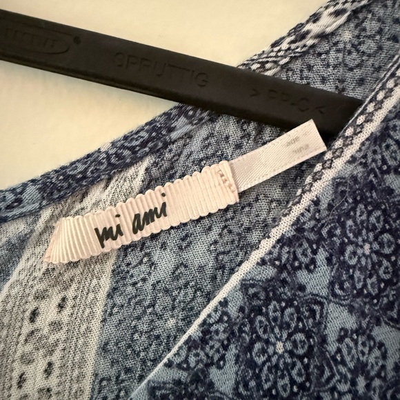 Mi ami Blue and White Midi Tie Dress - Picture 4 of 6